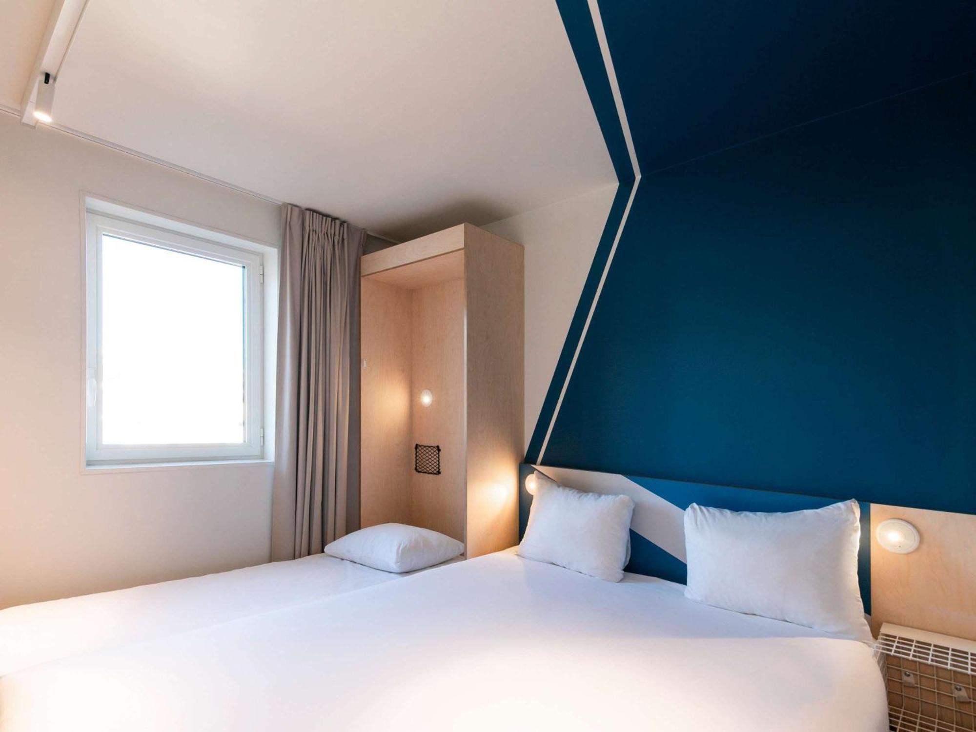 Ibis Budget Lyon Centre Confluence Екстер'єр фото