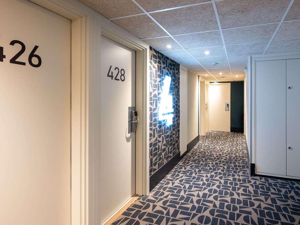 Ibis Budget Lyon Centre Confluence Екстер'єр фото