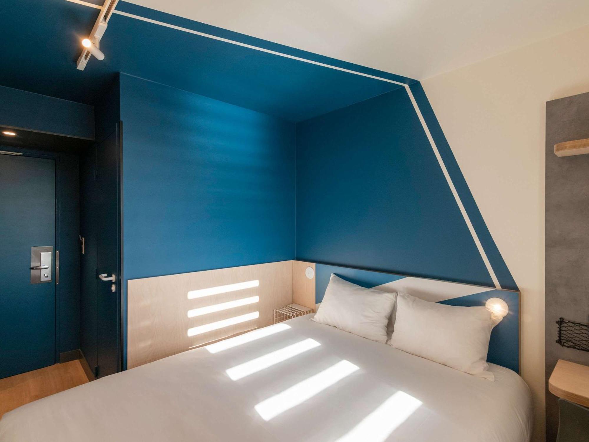 Ibis Budget Lyon Centre Confluence Екстер'єр фото