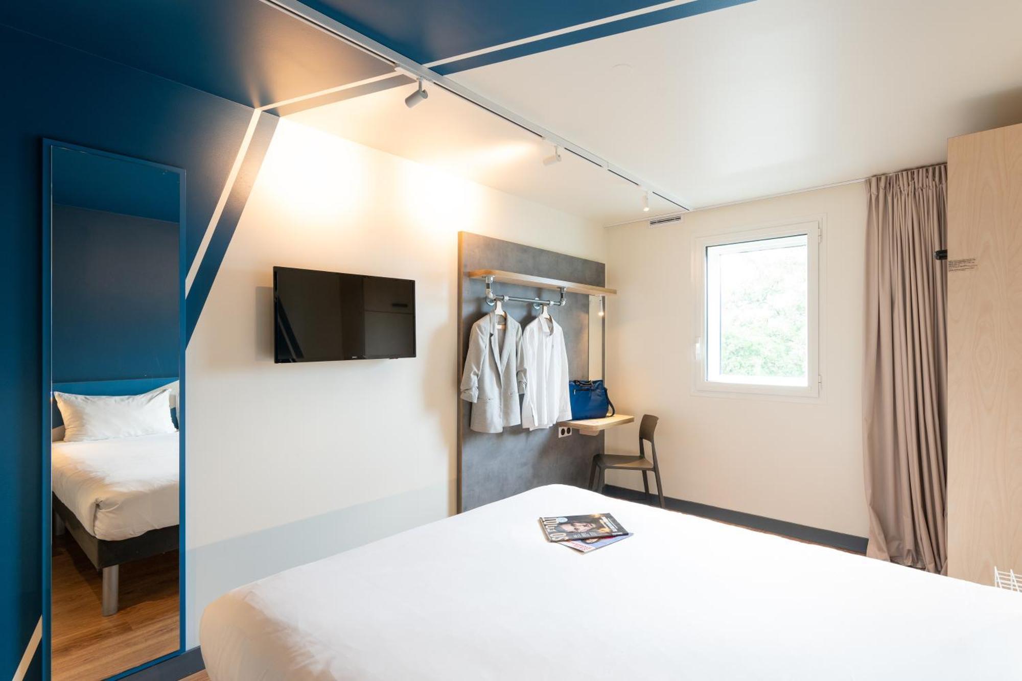 Ibis Budget Lyon Centre Confluence Екстер'єр фото