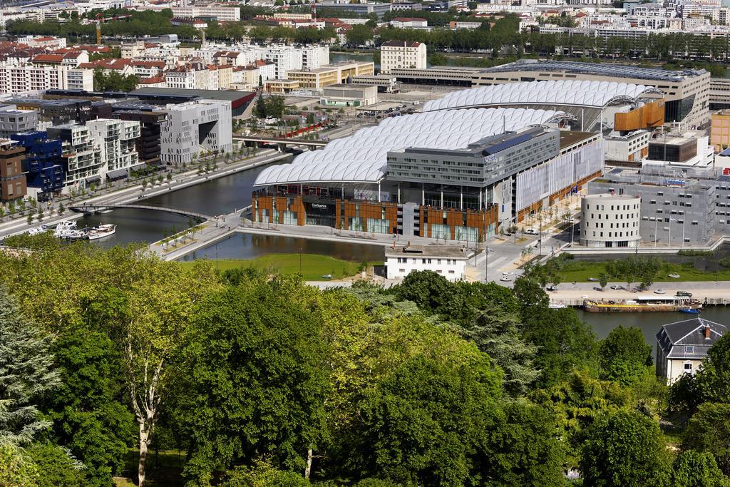 Ibis Budget Lyon Centre Confluence Екстер'єр фото